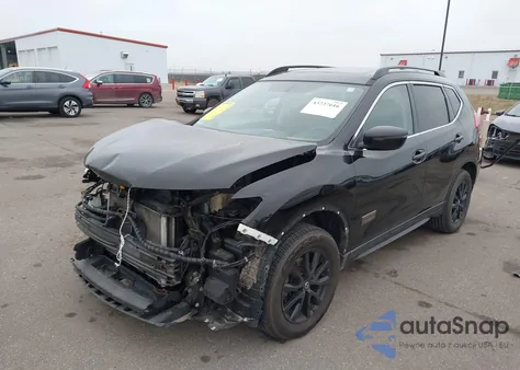 2017 Nissan Rogue Sv z USA, uszkodzony, nr VIN 5N1AT2MV2HC759106